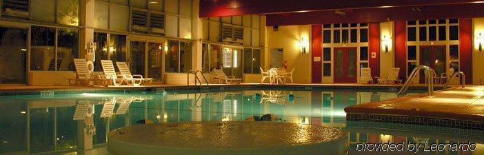 Hotel Carlisle & Embers Convention Center Zewnętrze zdjęcie