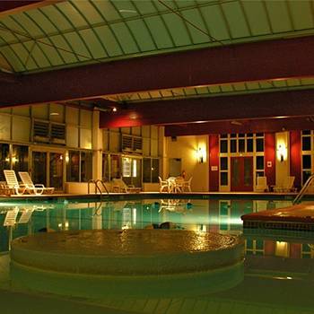 Hotel Carlisle & Embers Convention Center Udogodnienia zdjęcie